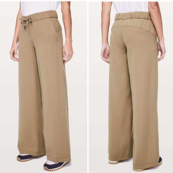 lululemon athletica Pants - Lululemon On The Fly Wide Leg Woven Pant - 6